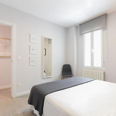 Apartamento Foro Romano Zaragoza Luaran gambar