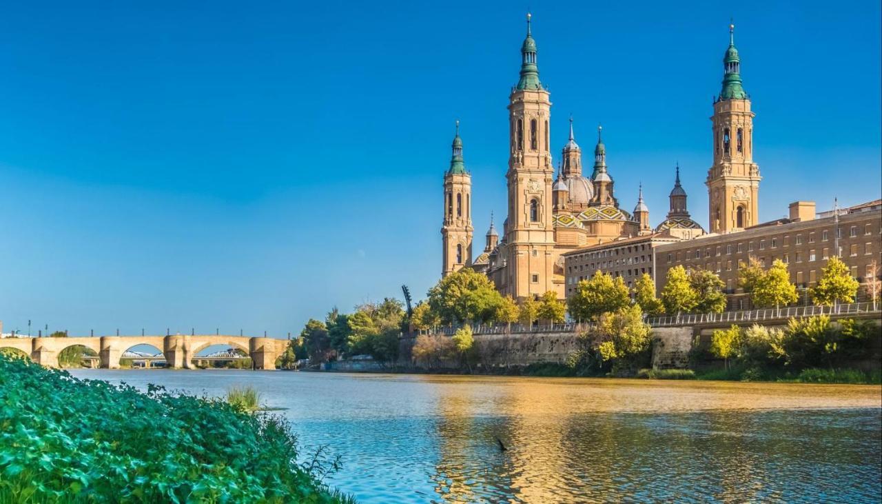 Apartamento Foro Romano Zaragoza Luaran gambar